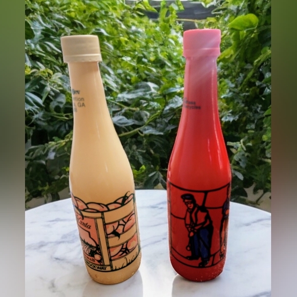 Set of 8 NSDA Convention Commemorative Bottles - Picture 12 of 15